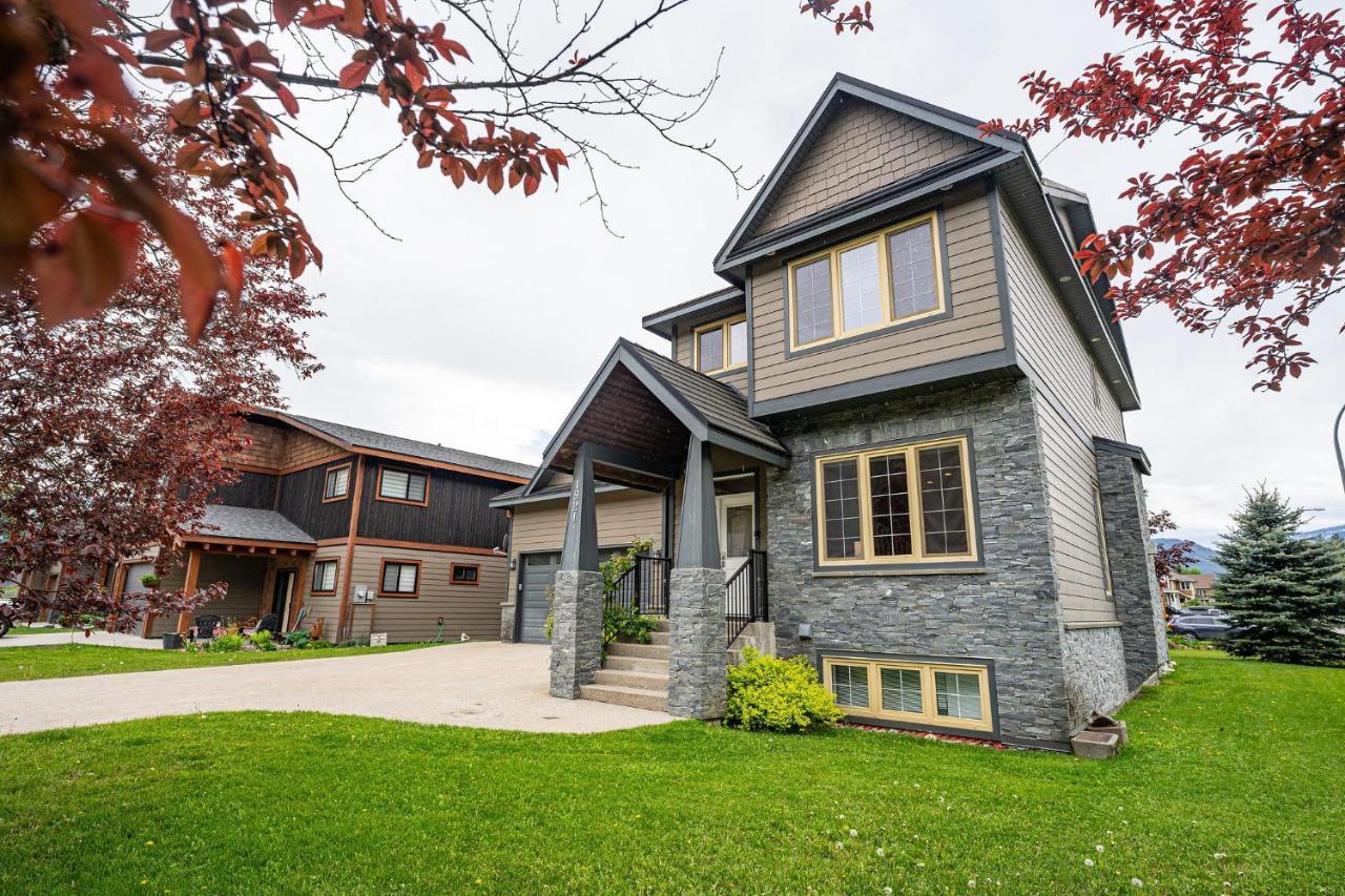 Aspen Lodge By Revelstoke Vacations Eksteriør billede